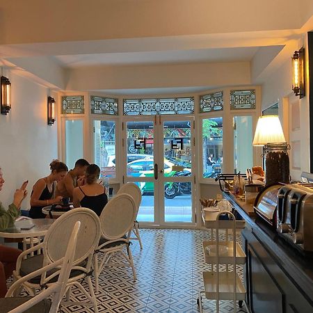 Forgotten Hostel Silom バンコク都 エクステリア 写真