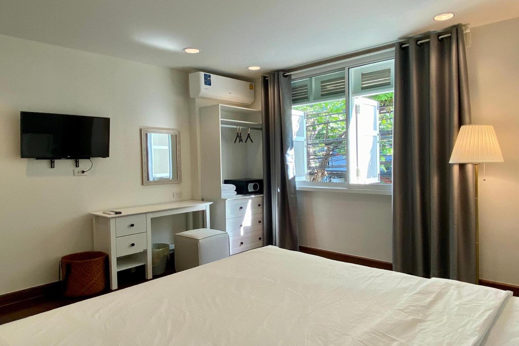 Forgotten Hostel Silom バンコク都 エクステリア 写真
